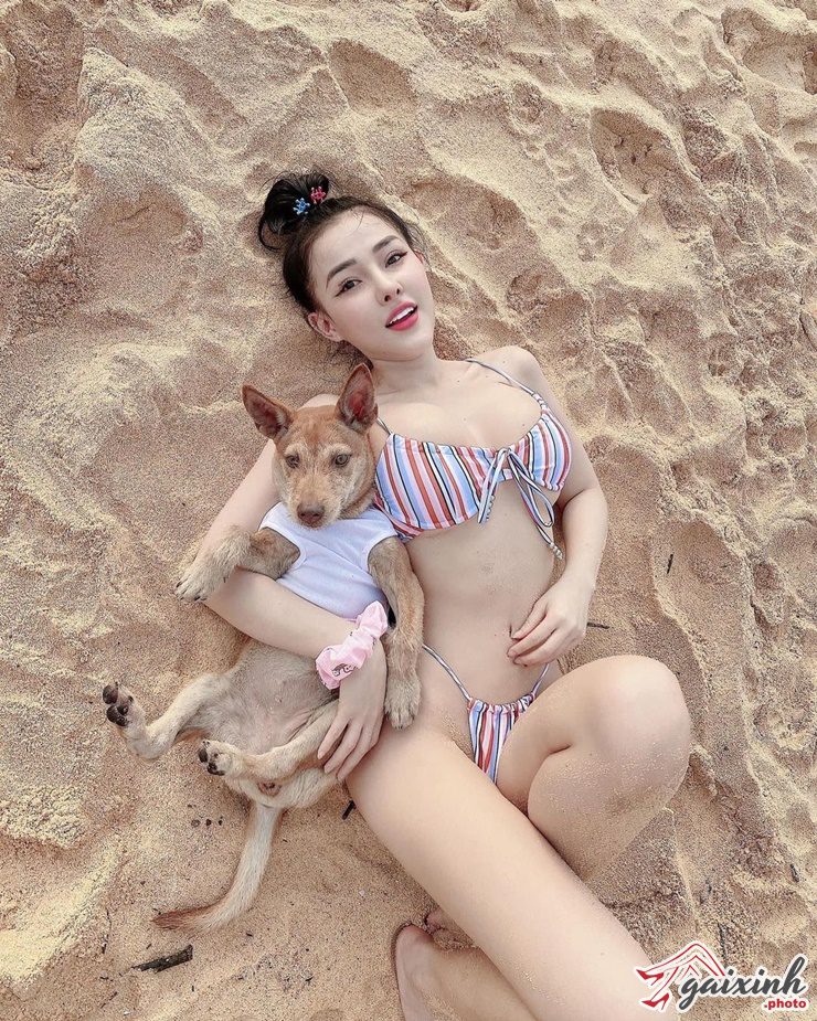 ảnh gái mặc bikini