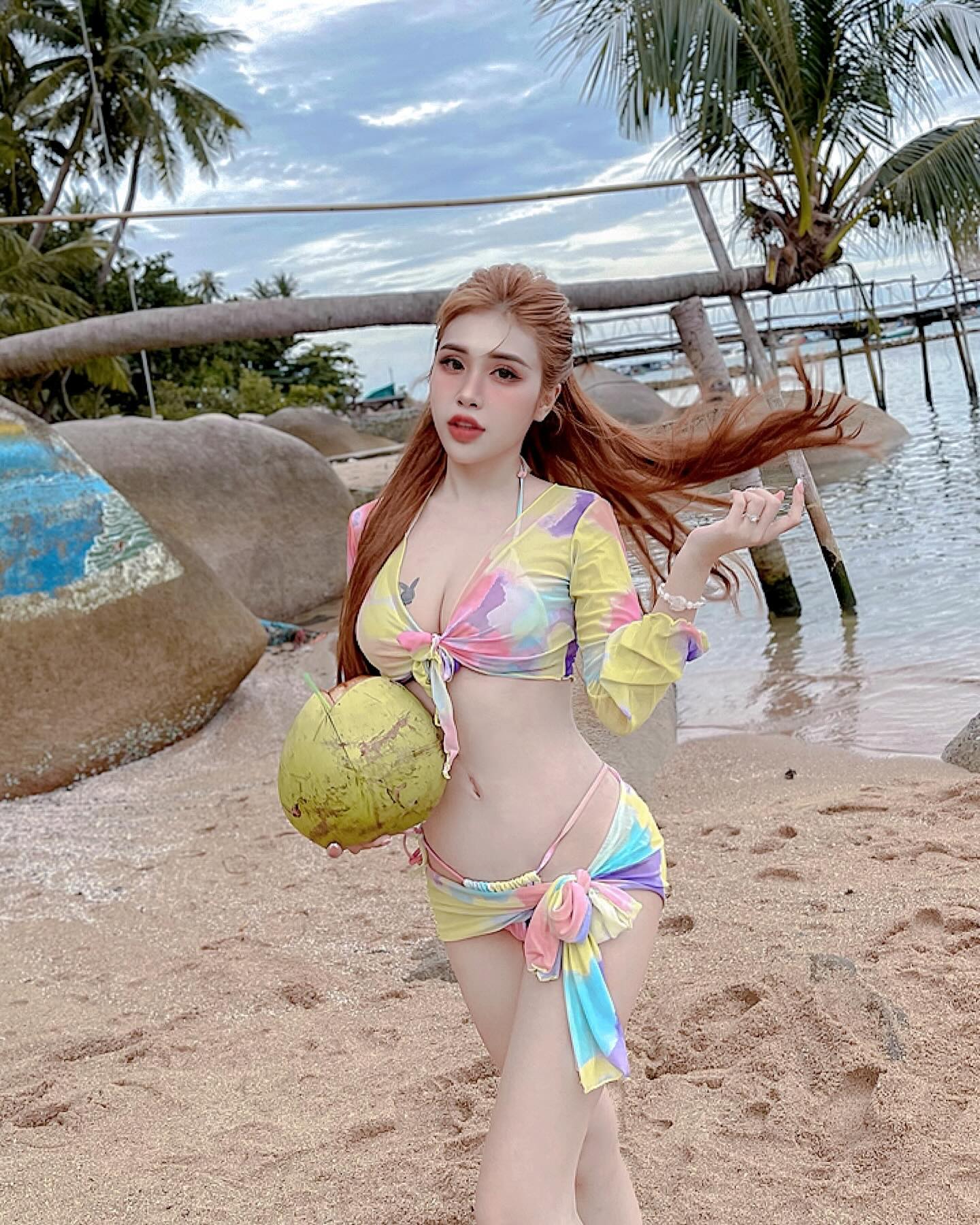 anh-pinky-bao-tran-sexy-mac-bikini-khoe-body-nong-bong